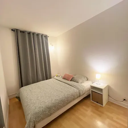 Private Inside A 15 Min From Paris Homestay Colombes (Hauts-de-Seine)
