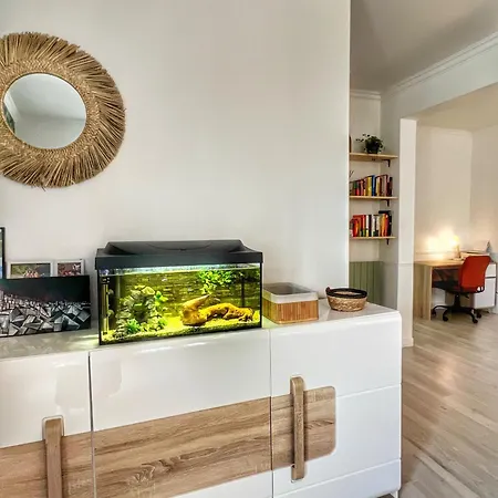 Homestay Private Inside A 15 Min From Paris